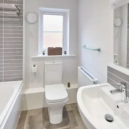 Host & - Bagdale Rise Apartment Whitby
